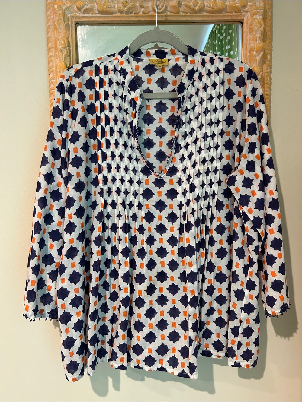 Roberta Roller Rabbit Navy, White & Orange Geometric Pintuck V-Neck Top